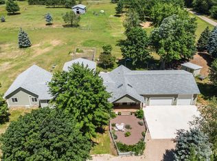 E8314 Seefeld Rd, New London, WI 54961