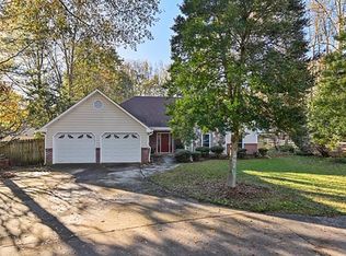 12476 Hopewell Rd, Alpharetta, GA 30009