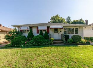 4631 Morningside Dr, Cleveland, OH 44109