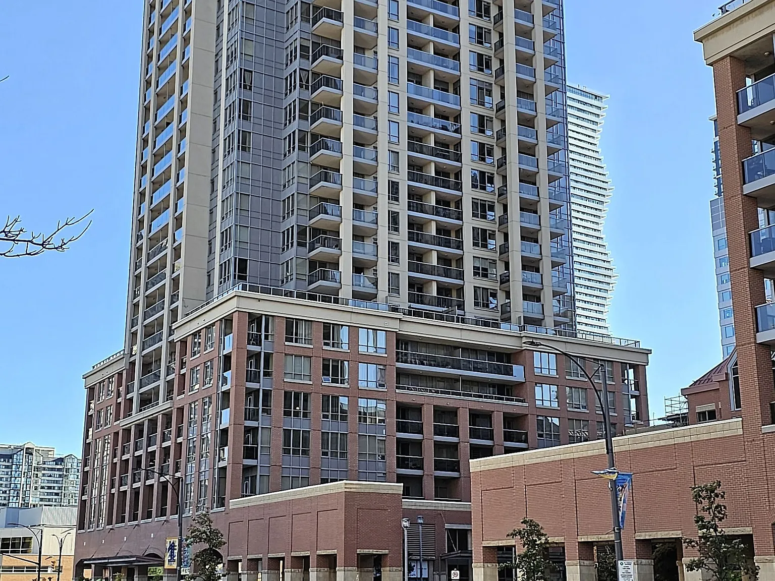 2 bed, $2,550 — Photo 1