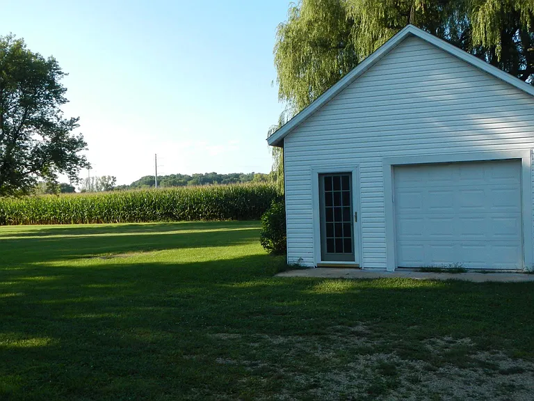 County Road Mn — Photo 40