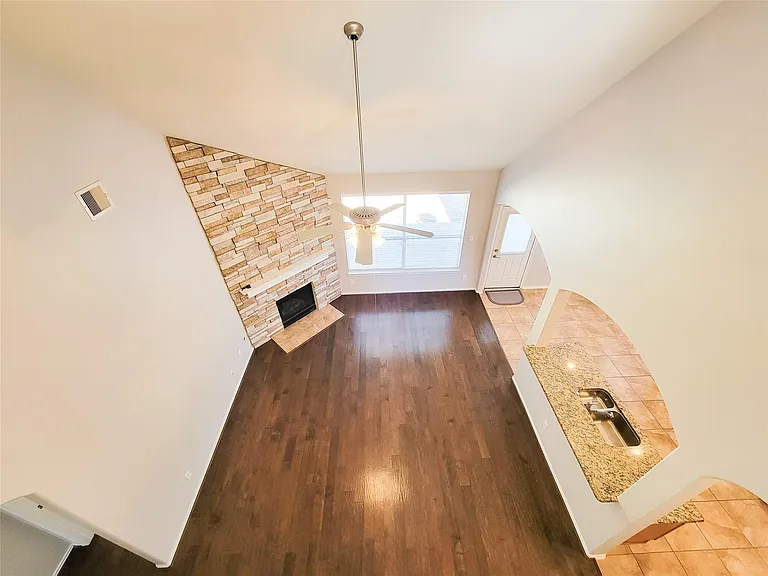 24502 Evangeline Springs Ln — Photo 12