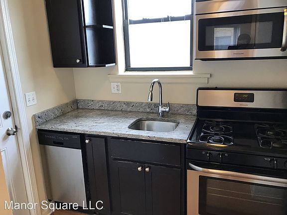 3rd image of 2803 W Lawrence Ave #2S
