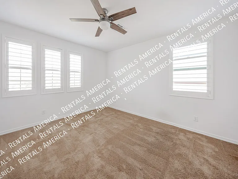 13487 N 174th Ave — Photo 40