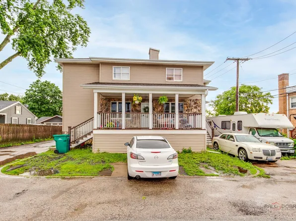 1210 S Lloyd Ave, Lombard, IL 60148