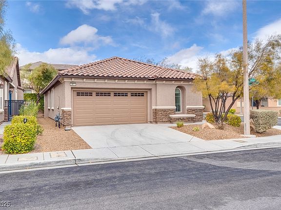 4th image of 961 Ambrosia Dr