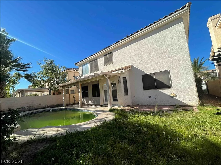 861 Cavaison Ave — Photo 34