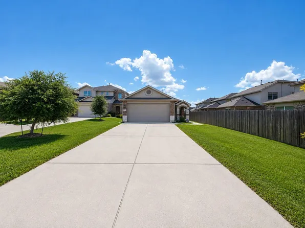 104 Schuster Ct, Georgetown, TX 78626