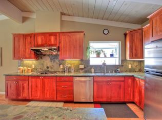 2710 Monserat Ave, Belmont, CA 94002