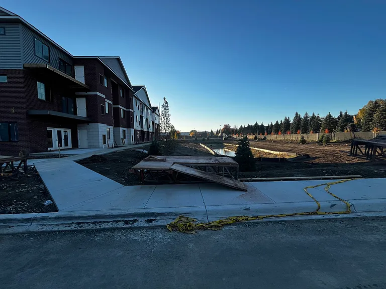Marketplace Cove — Photo 14