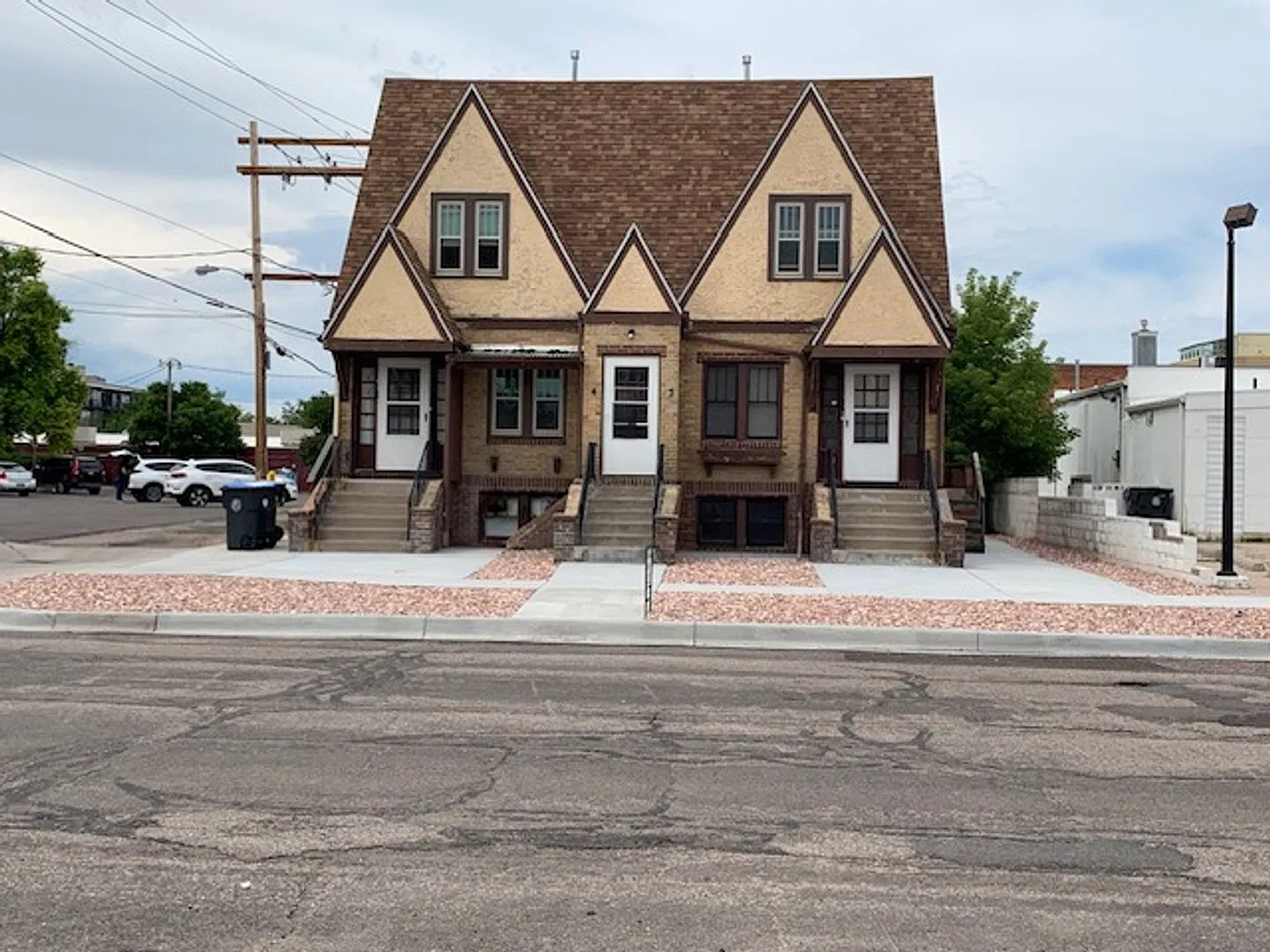 PM 195 1814 House Ave. — Photo 1