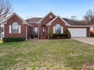 1668 N Stardust Ln, Fayetteville, AR 72701