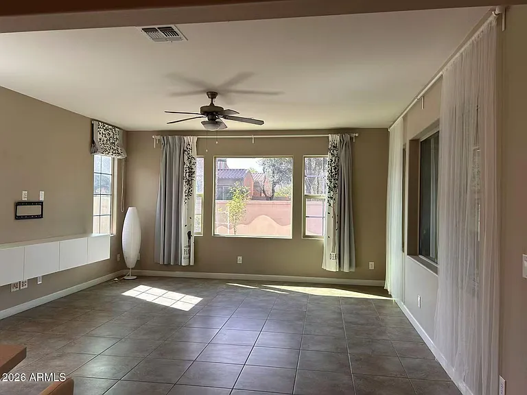 1965 W Grand Canyon Dr — Photo 6