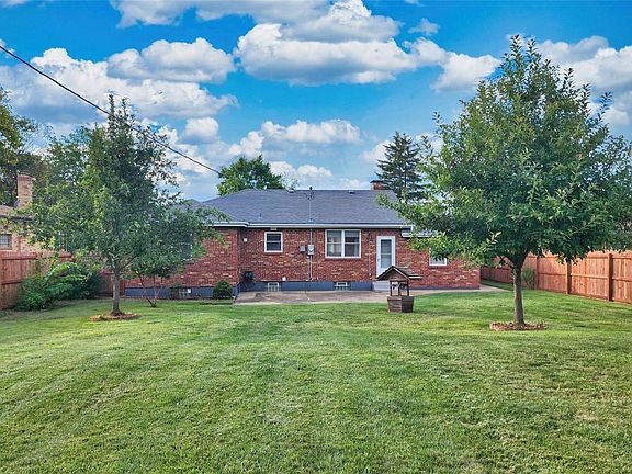 2nd image of 3924 Cordes Dr