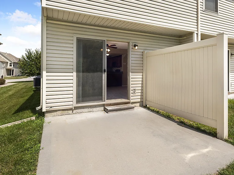 Bennington Park Townhomes — Photo 92