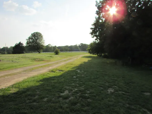 26 Britney Lane, Buffalo, MO 65622