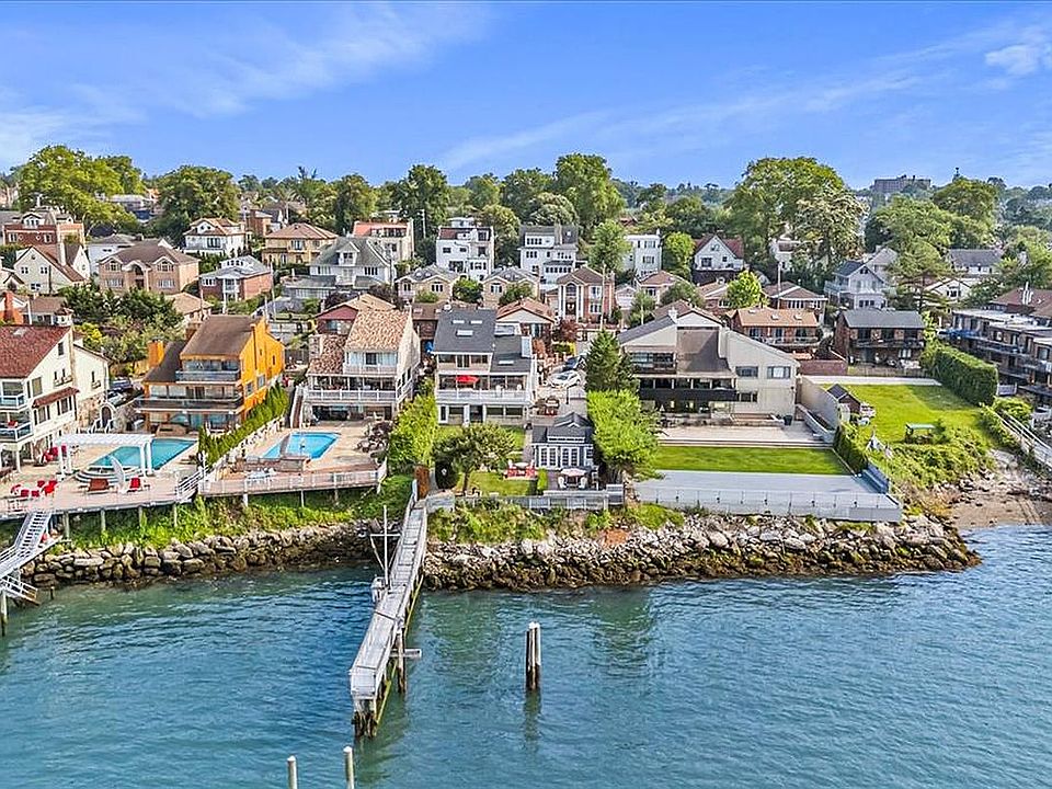 15445 Riverside Dr, Whitestone, NY 11357 | Zillow