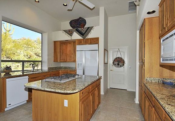 Desert Crest 1 - 4