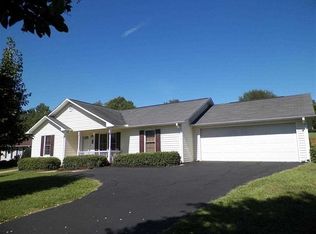 338 Templeton Dr, Spartanburg, SC 29306