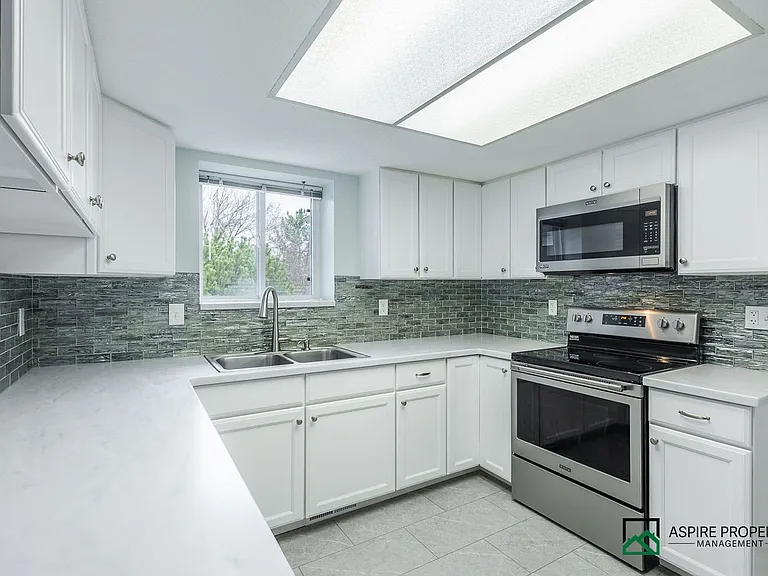 3286 W Sugar Creek Dr — Photo 1