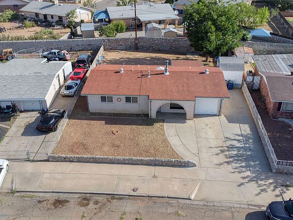4th image of 5849 Blackhawk Dr