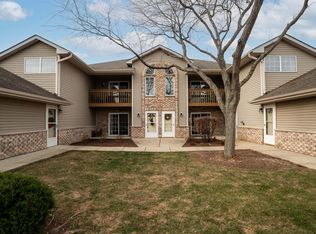 3036 Meyer Ct UNIT 2, Racine, WI 53406