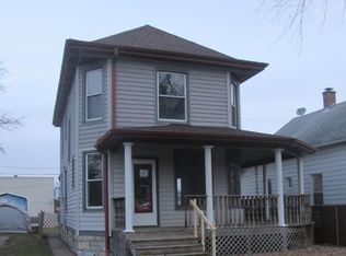 2221 6th Ave, Moline, IL 61265