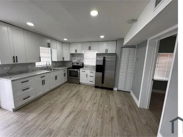 141 W 6th St #C, Hialeah, FL 33010