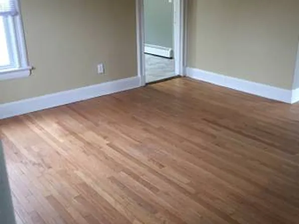 (undisclosed Address), White Plains, NY 10607