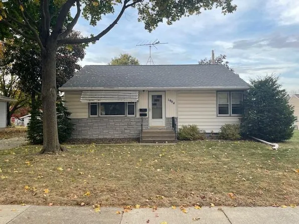 1904 3rd Ave NW, Austin, MN 55912