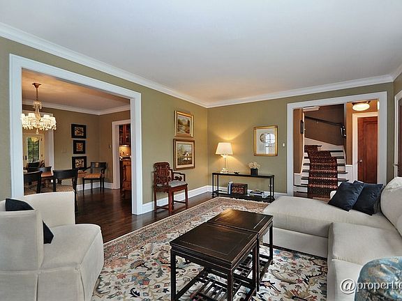 Living Room/Dining Room