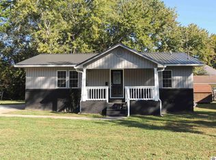 105 E Farthing St, Mayfield, KY 42066