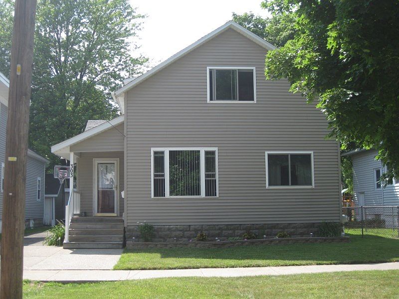 1st image of 303 N Chilson St