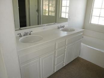 4th image of 276 La Clarita Ave