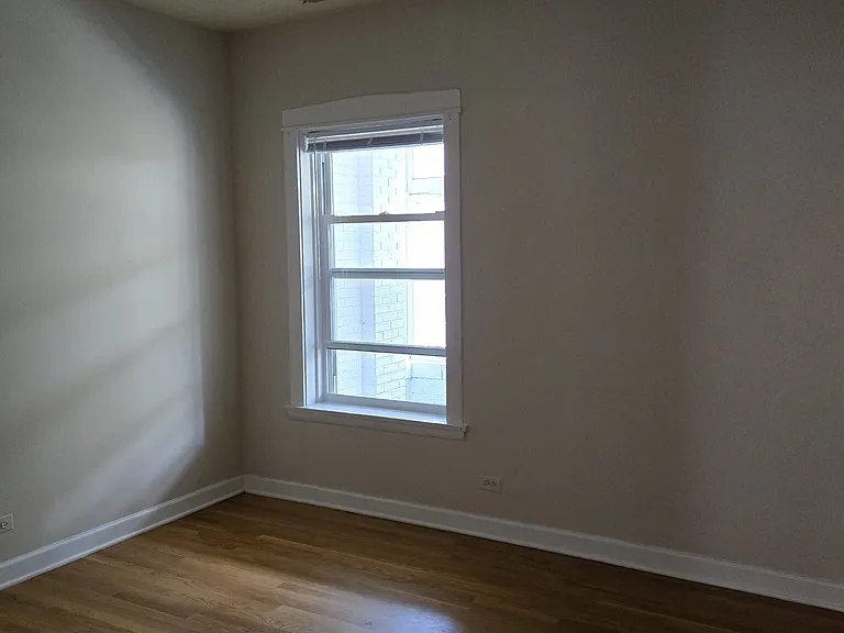 7460 N Greenview Ave #2 — Photo 10