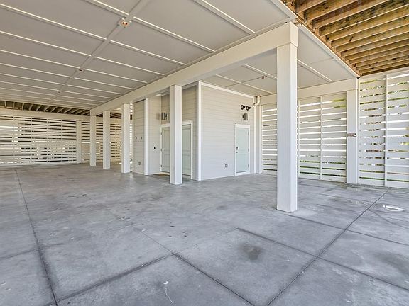 3rd image of 195 Mairdor Way