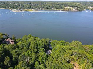 1372 Ridge Rd, Syosset, NY 11791