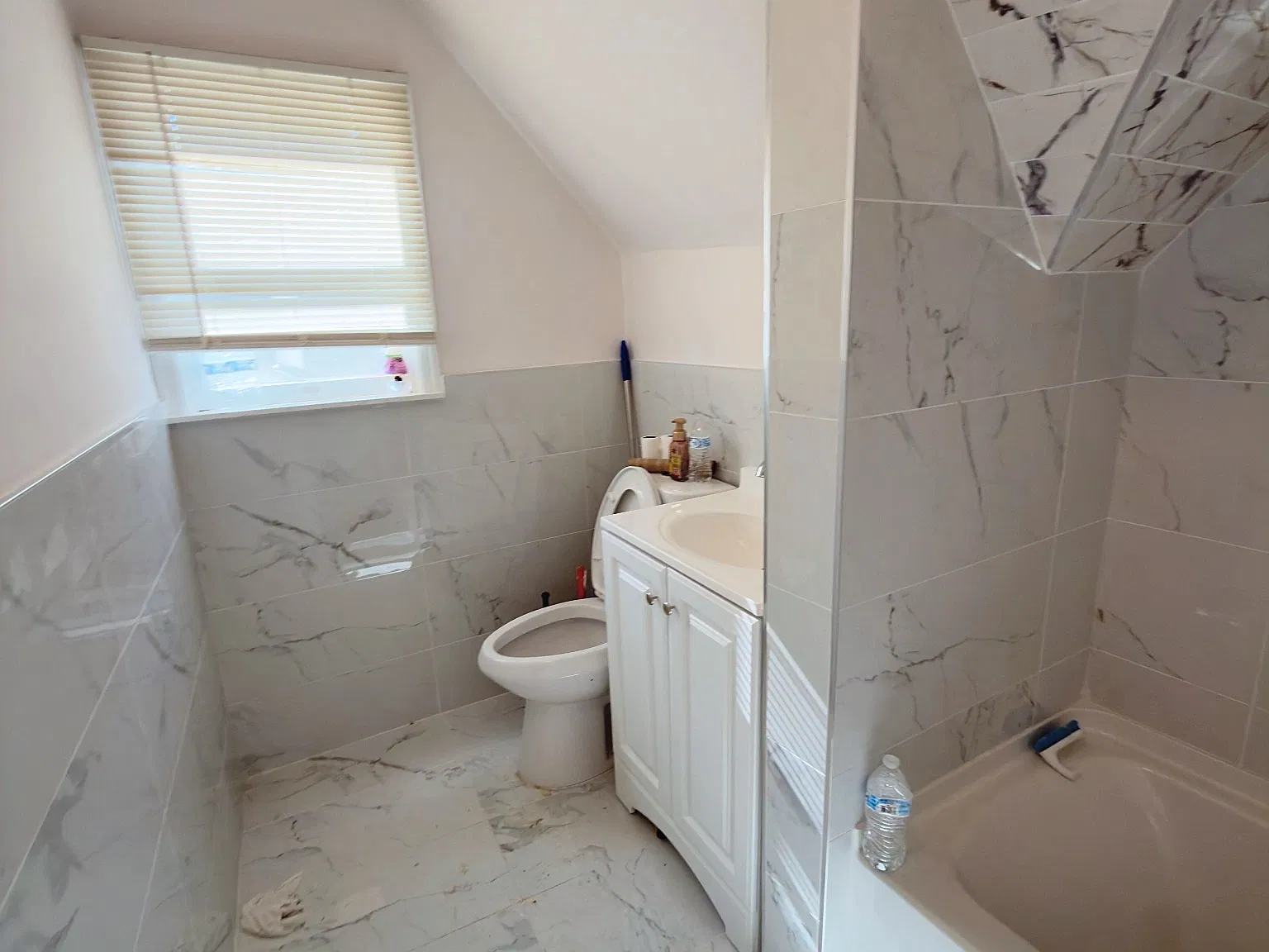 2 bed, $1,850 — Photo 2