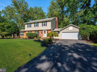 12 Willow Spring Dr, Edgewater, MD 21037
