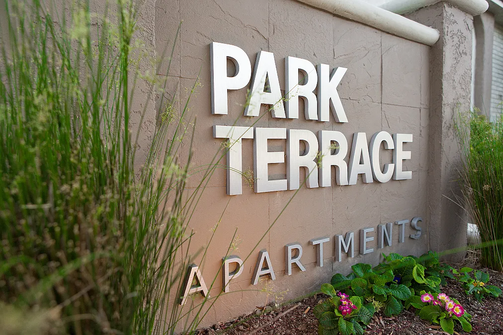 Park Terrace — Photo 2
