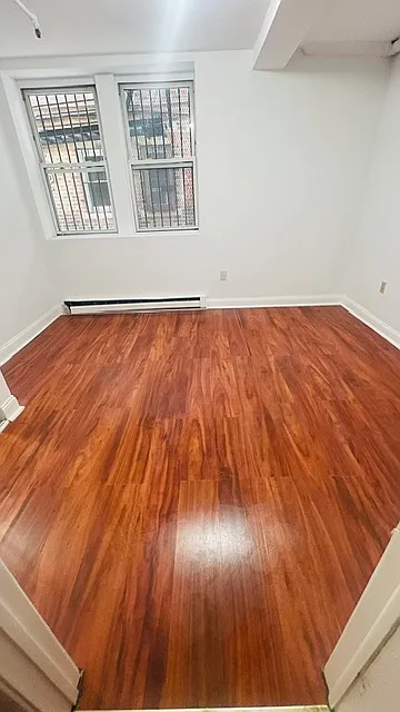 3 bed, 1.0 bath, $4,845 — Photo 4
