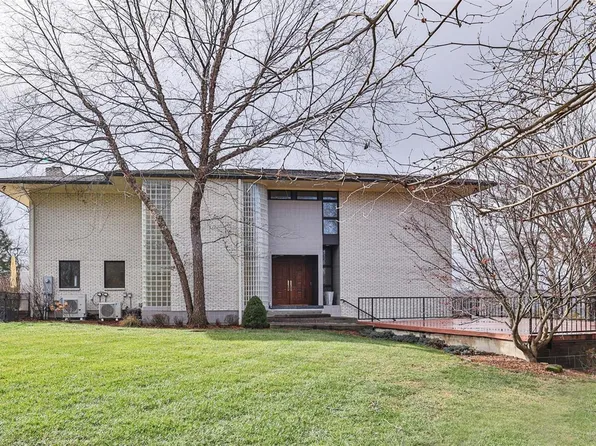 2080 Beech Cv, New Richmond, OH 45157