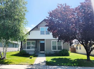 4611 Arabian Ln, Pasco, WA 99301