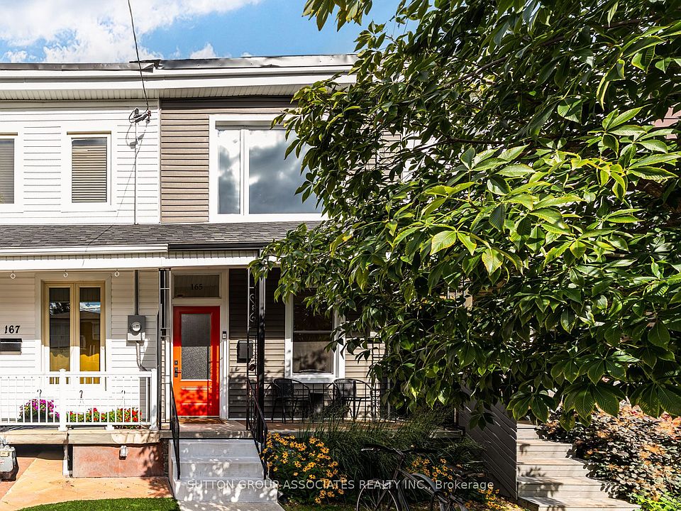 1st image of 165 Sheridan Ave