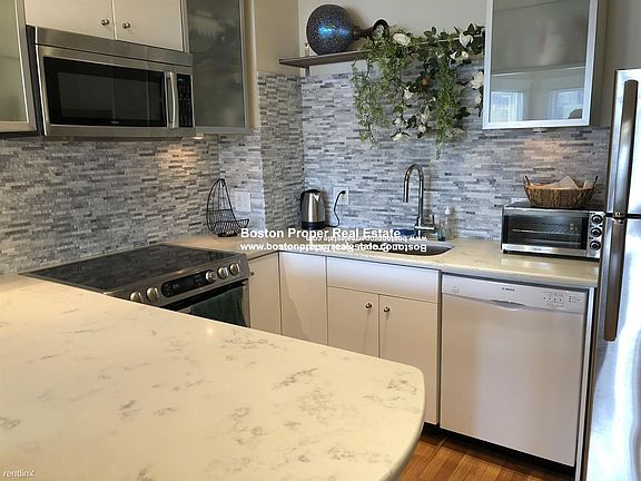 520 Beacon St. #5D Boston - Back Bay Unit Photo 4