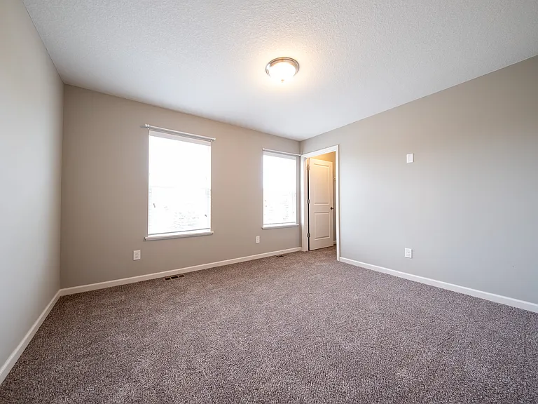 15430 Eagle Creek Way — Photo 24