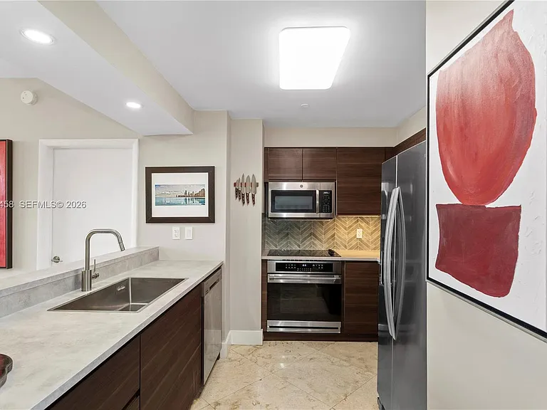 2475 Brickell Ave #708 — Photo 3