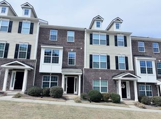 6025 Kentworth Dr, Holly Springs, NC 27540