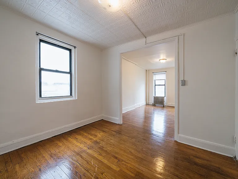 109 Luquer St #B1 — Photo 7