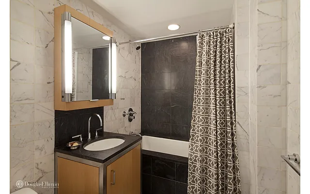 Rented by Douglas Elliman | media 15
